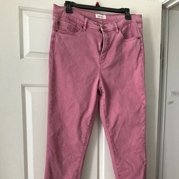 Rose colored slightly distressed ankle jeans - Picture 1 of 4
